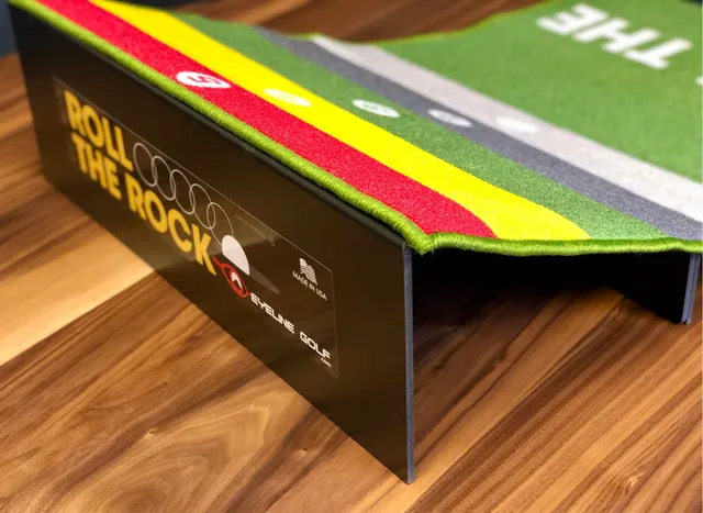 eyeline-golf-roll-the-rock-challenge-mat-ramp-putting-rampe-mit-zielbecher image 1
