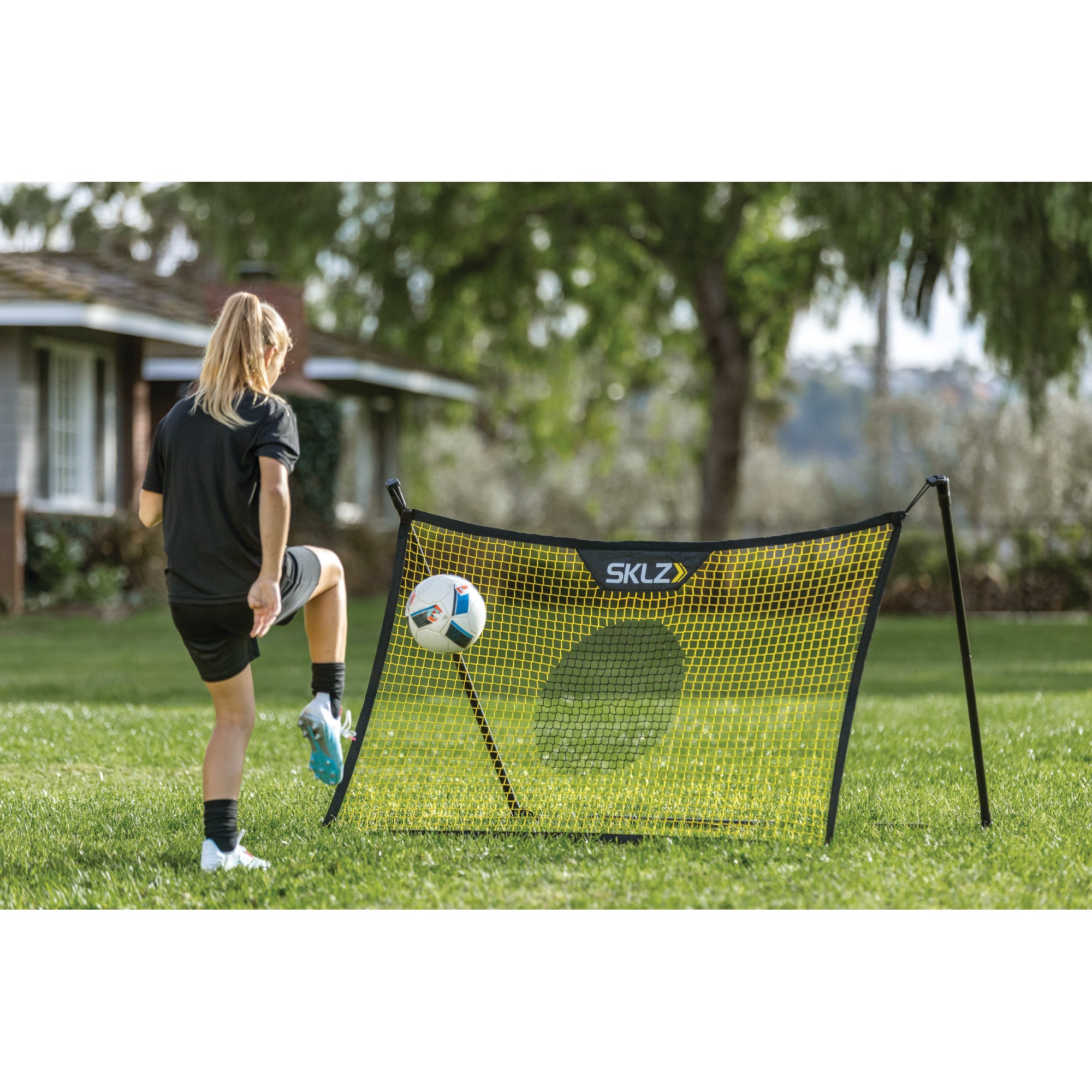 sklz-soccer-trainer-solo-rebound-netz-f-r-ballkontrolle-volleys-und-luftball-ann image 6