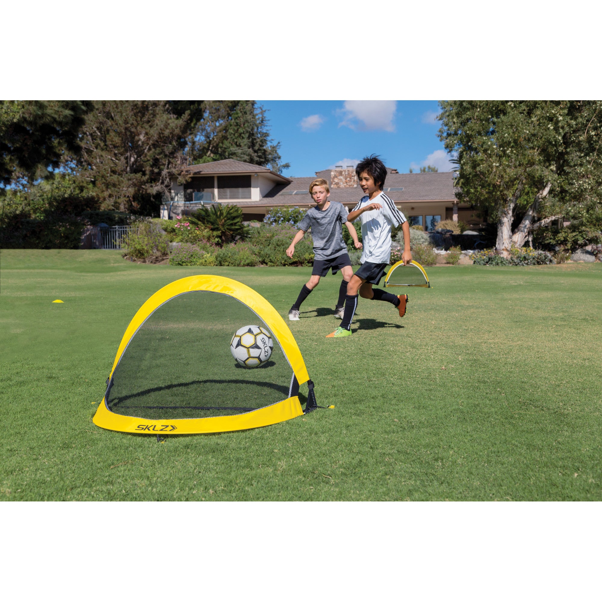 sklz-playmaker-soccer-goal-set-2-portable-mini-fu-balltore-mit-spikes-f-r-spiel- image 8