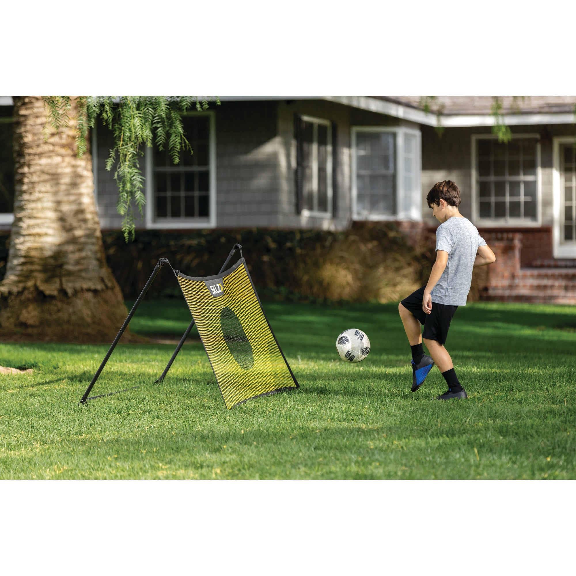 sklz-soccer-trainer-solo-rebound-netz-f-r-ballkontrolle-volleys-und-luftball-ann image 4