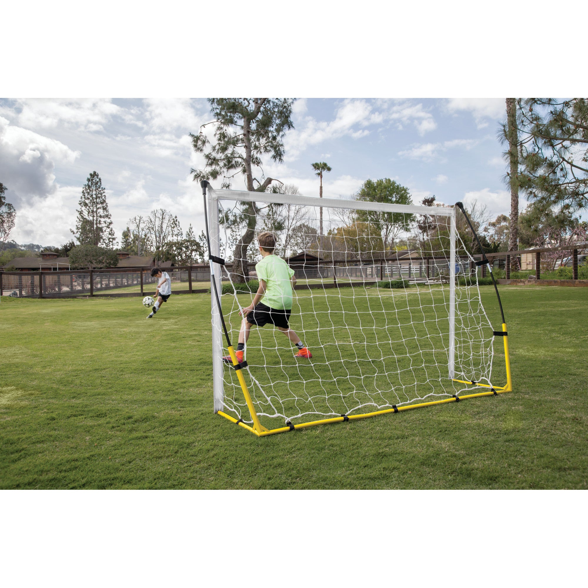sklz-quickster-tragbares-fu-balltor-mit-tension-tite-stangen image 7