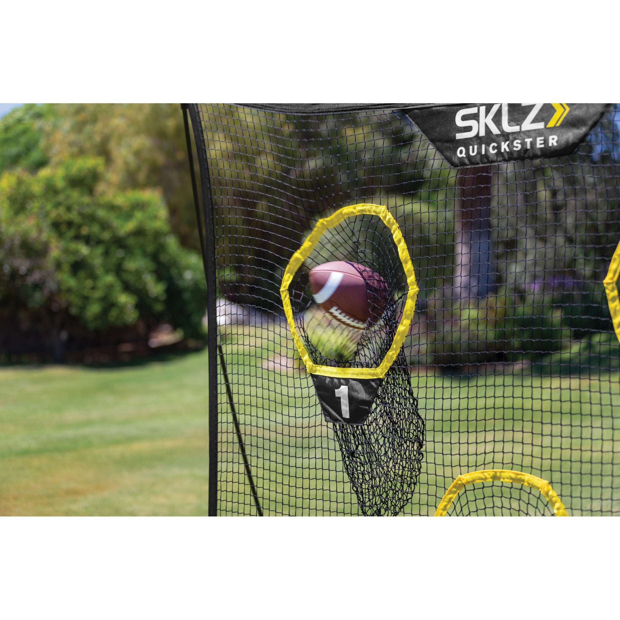 sklz-quickster-qb-trainer-tragbares-passing-netz-mit-3-nummerierten-zielzonen-f- image 8