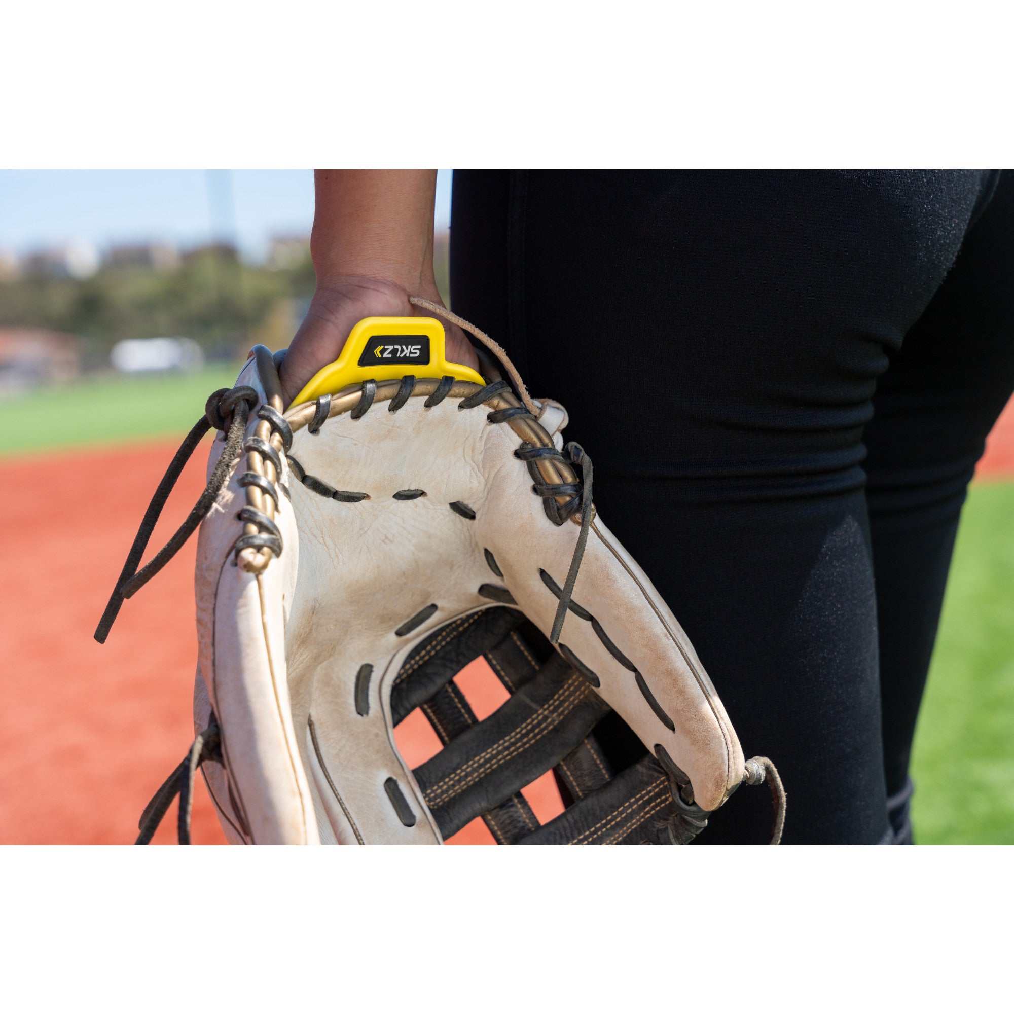 sklz-fielding-hands-formbare-handschuh-einlage-f-r-baseball-und-softball-fieldin image 8
